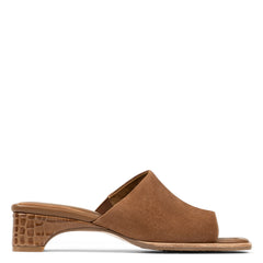 CLODIE Saddle Suede - Donald Pliner Casual