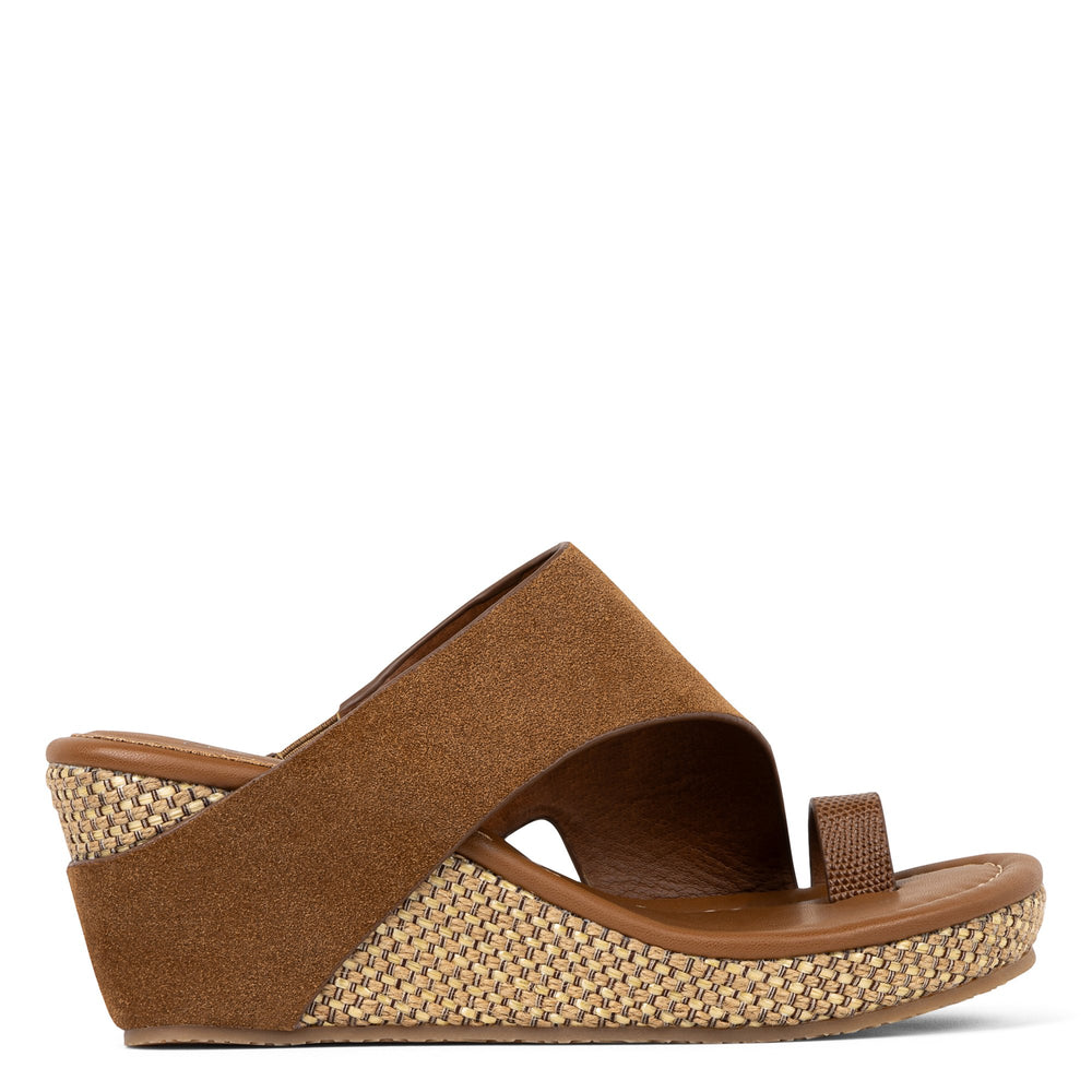 GYER Saddle Suede - Donald Pliner Casual