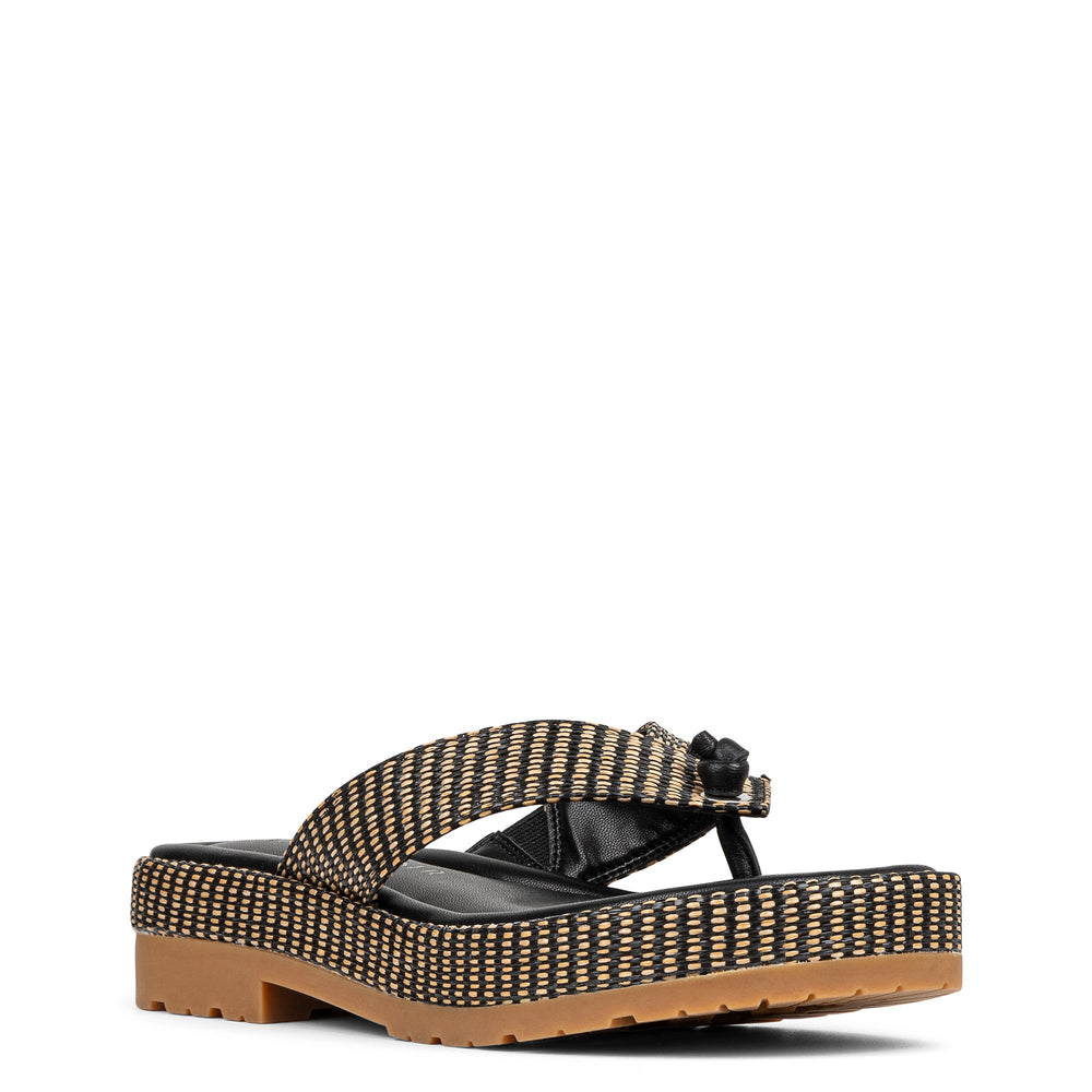 SYLVER Black - Donald Pliner Casual