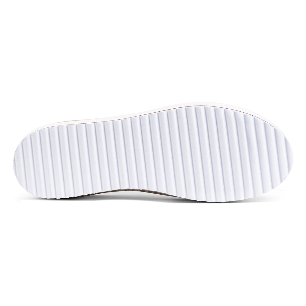 DEW White - Donald Pliner Casual
