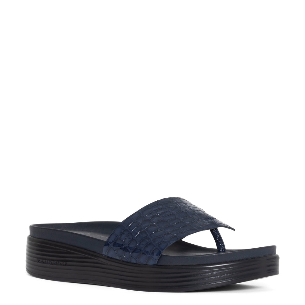 FIFI Navy Croco - Donald Pliner Casual