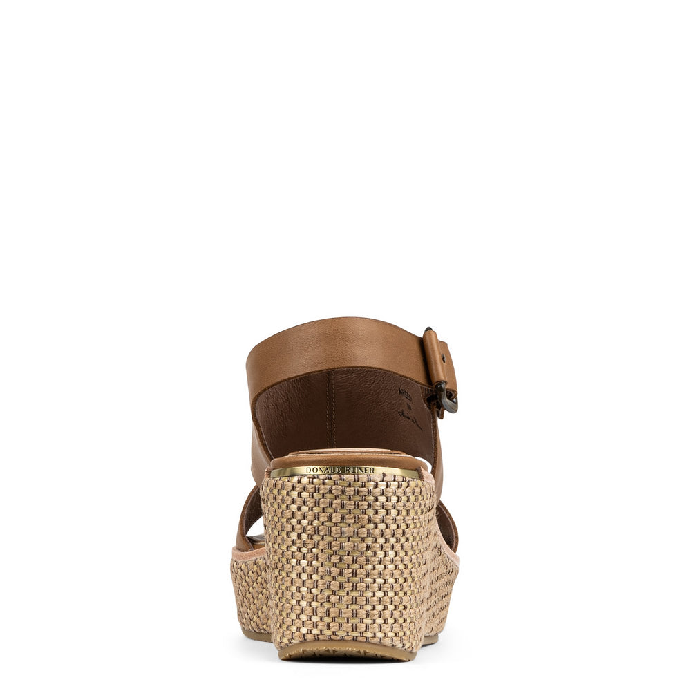 AREE Saddle - Donald Pliner Casual