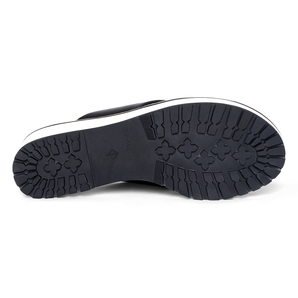 BEAUMONT Black - Donald Pliner Casual