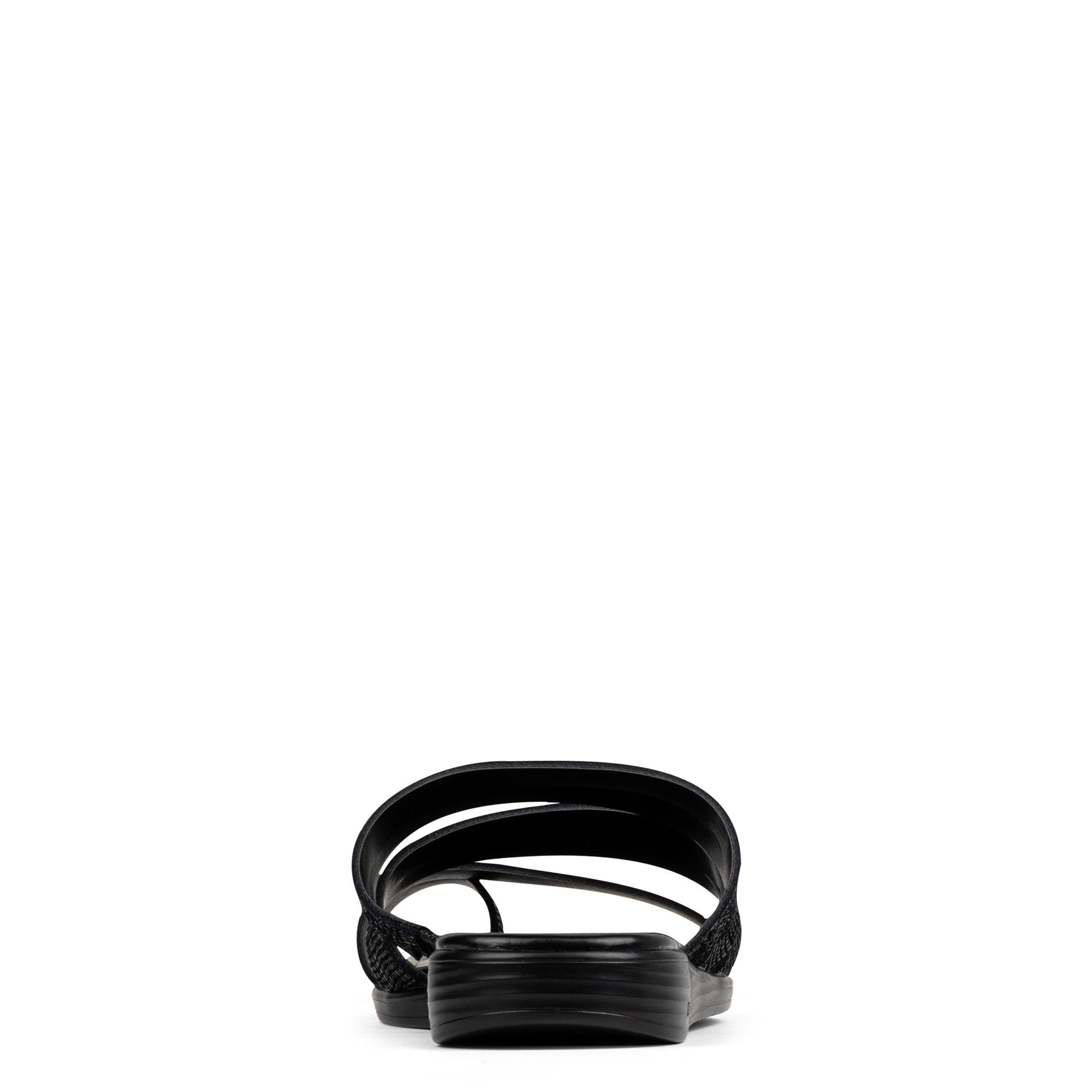 GRINDA Black - Donald Pliner Casual