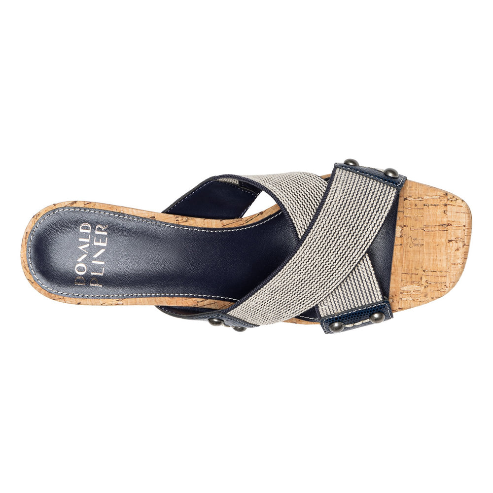 KENNA Navy - Donald Pliner Casual