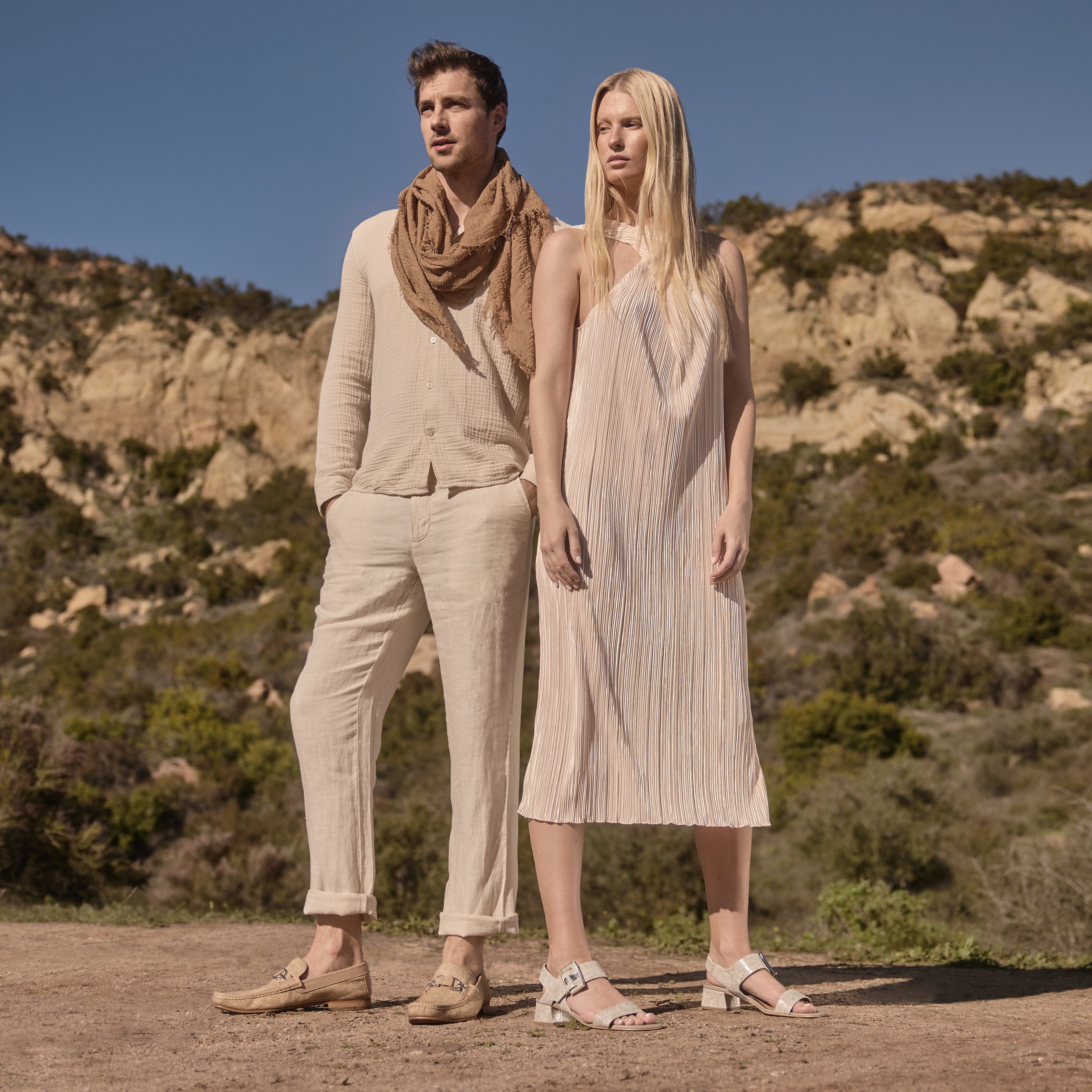 VIXI Pewter - Donald Pliner Casual