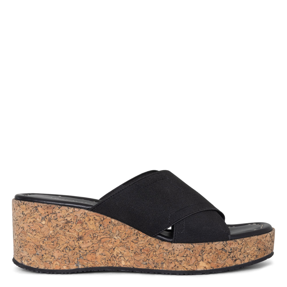 JOCELYN Black - Donald Pliner Casual