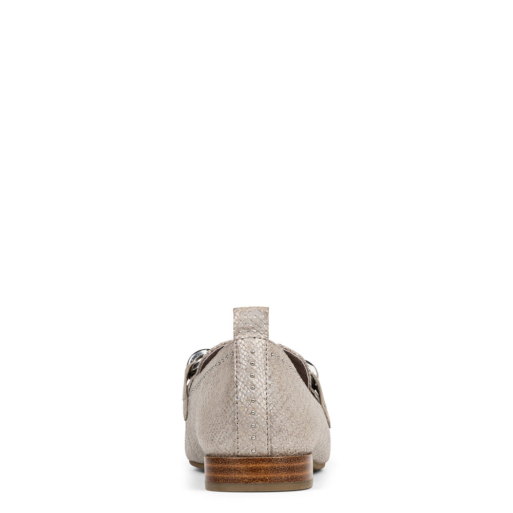 BEYER Dove - Donald Pliner Casual