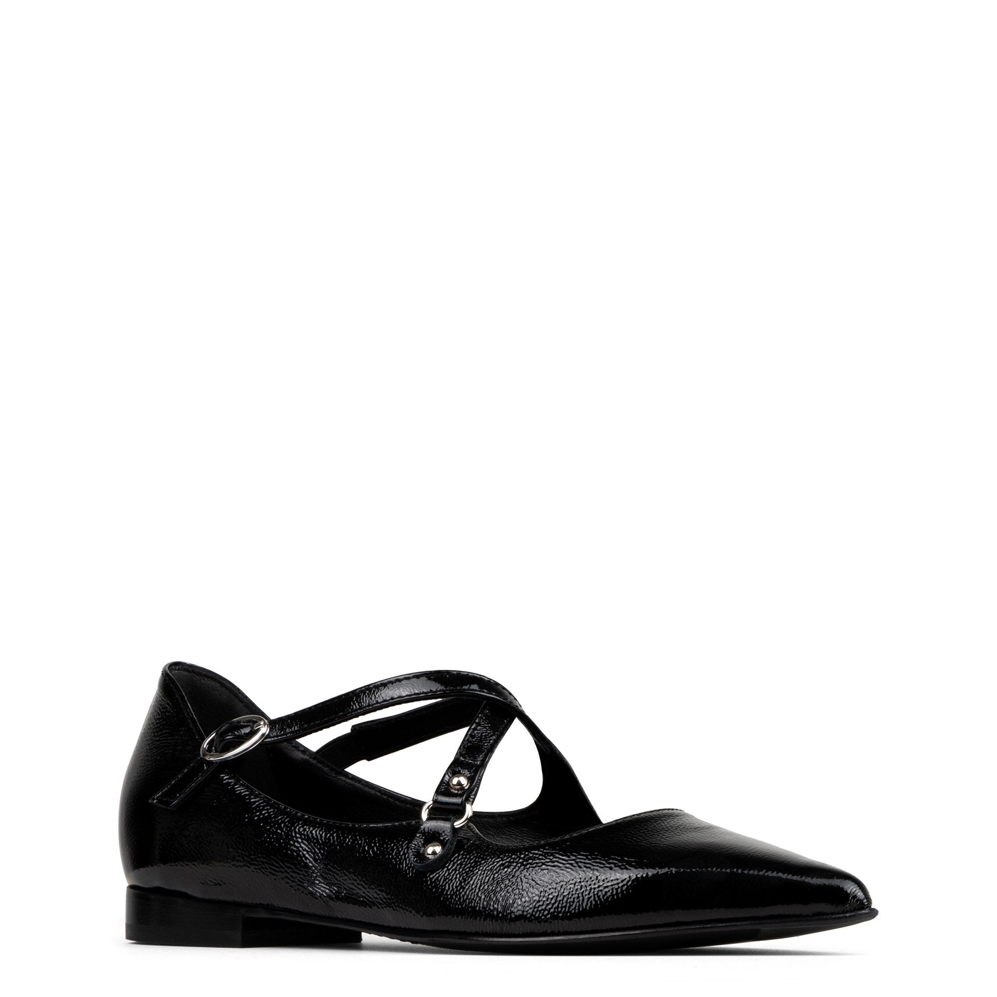 GLEE Black - Donald Pliner Casual