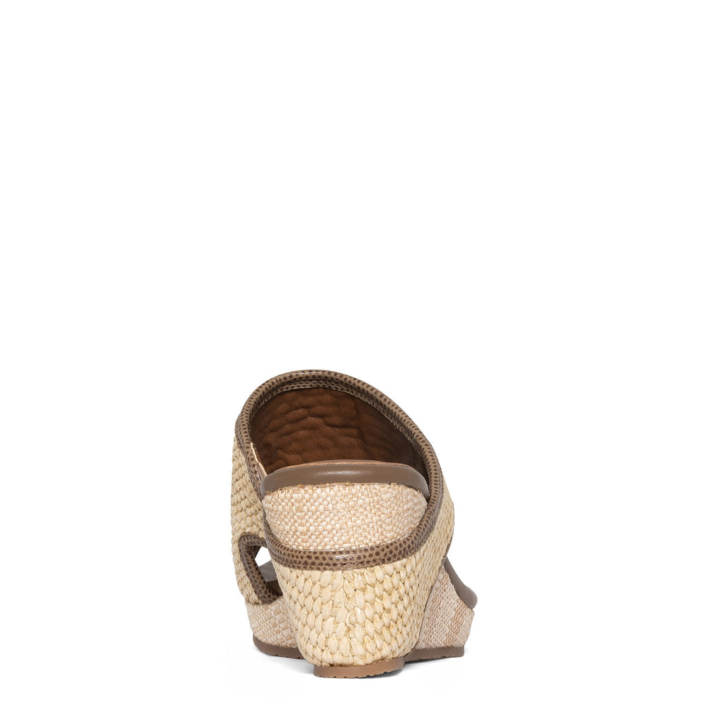 GYER Biscotti Raffia - Donald Pliner Casual
