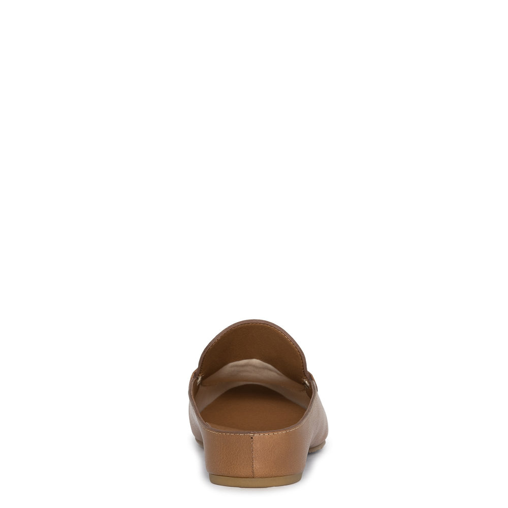 BLESS Saddle - Donald Pliner Casual