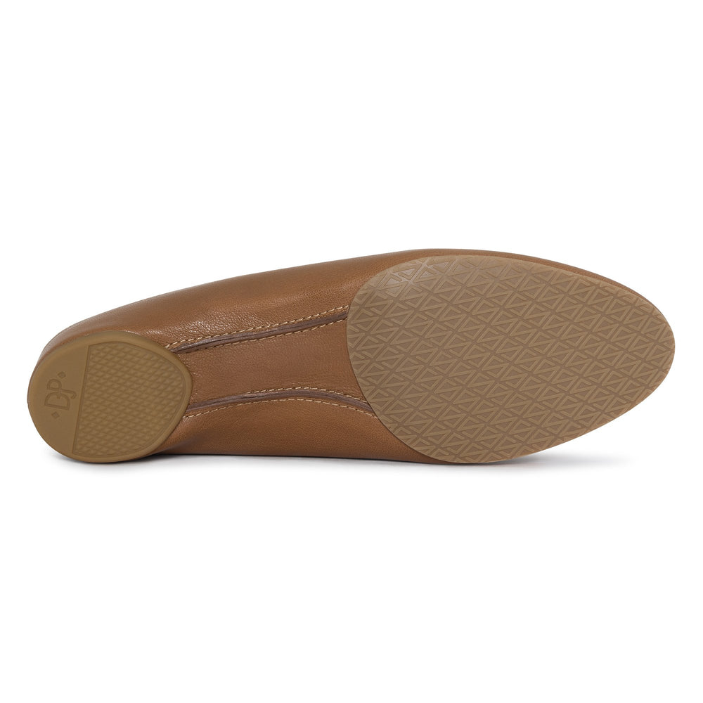 BLESS Saddle - Donald Pliner Casual