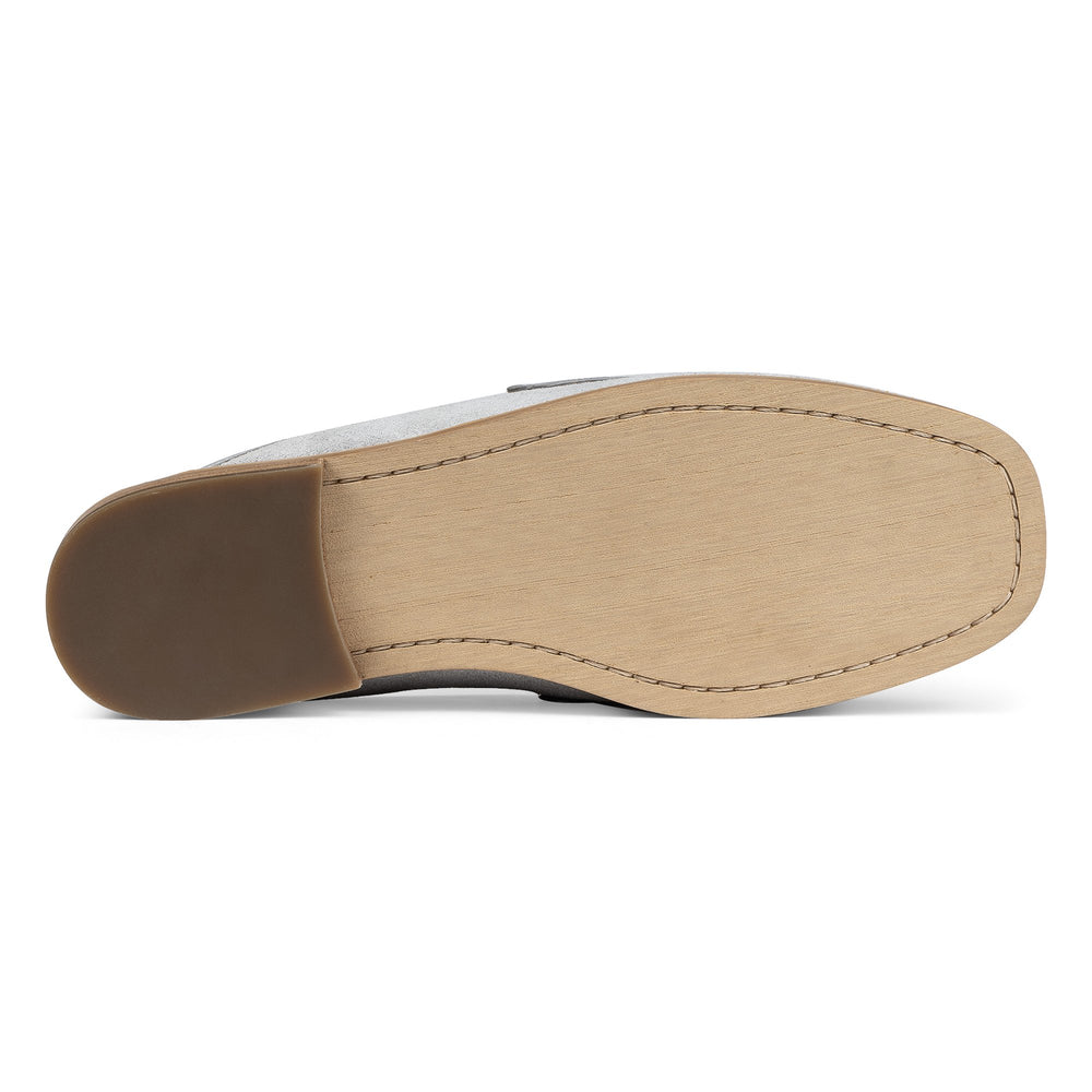 BRYANT Dove - Donald Pliner Casual