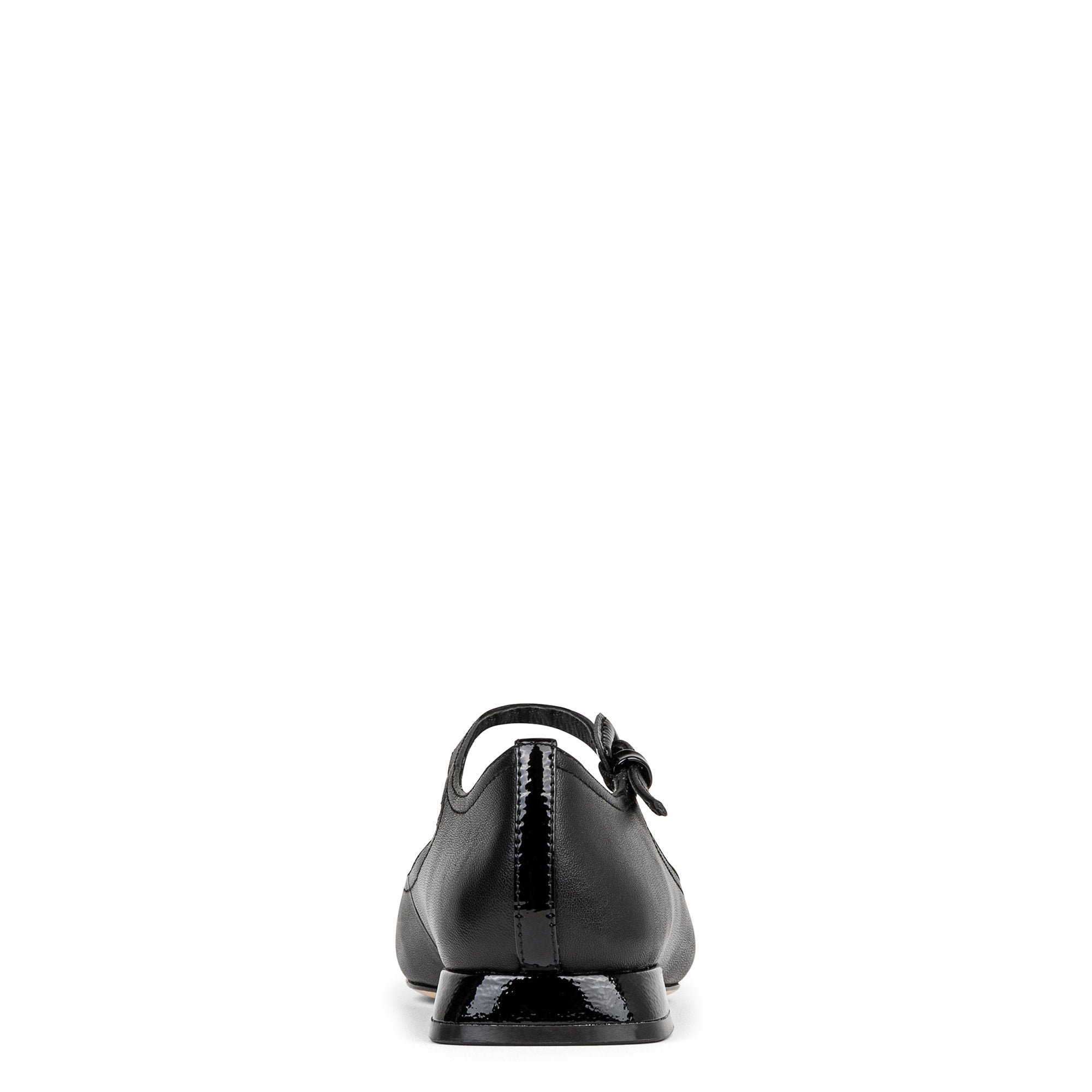 LARRO Black - Donald Pliner Casual