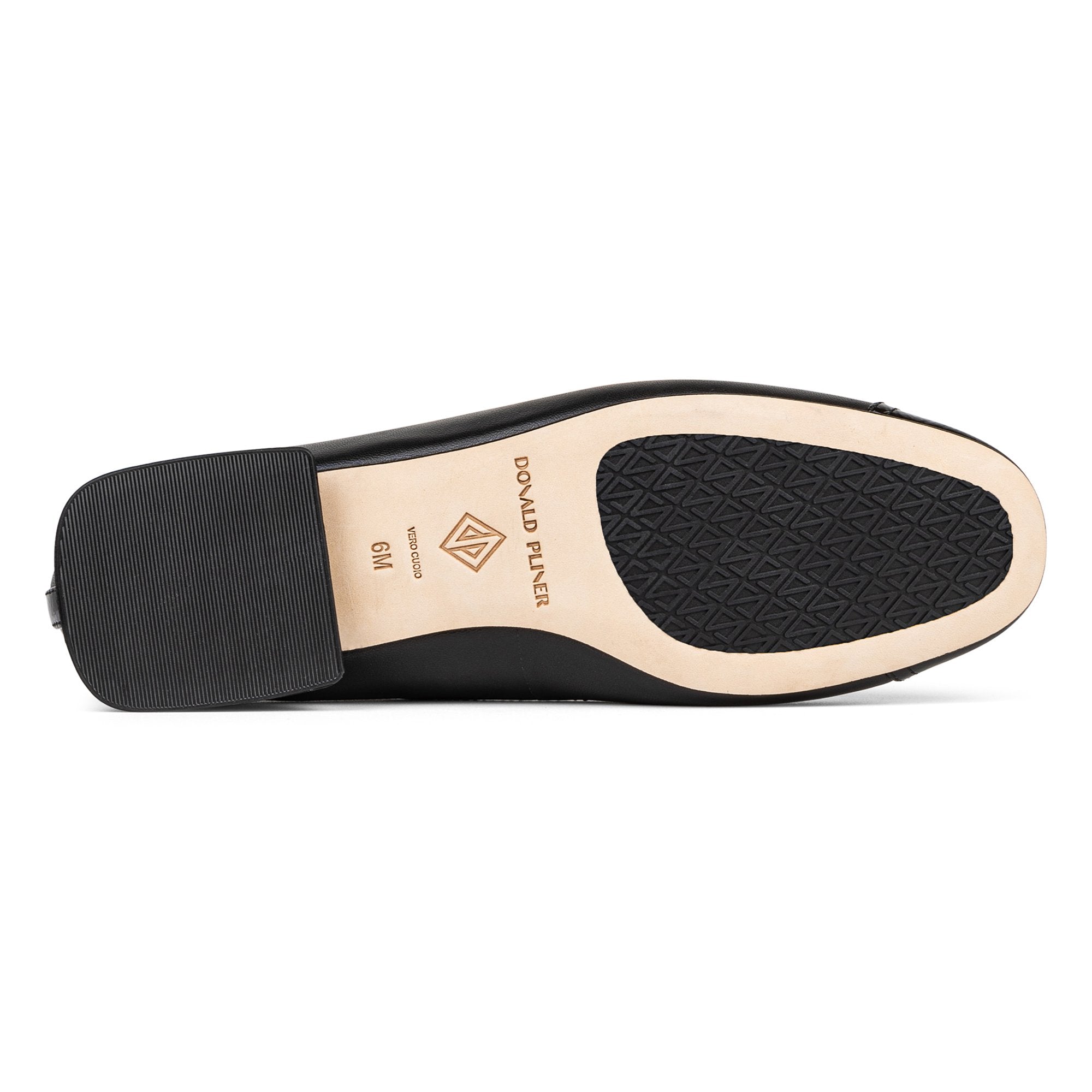 LARRO Black - Donald Pliner Casual