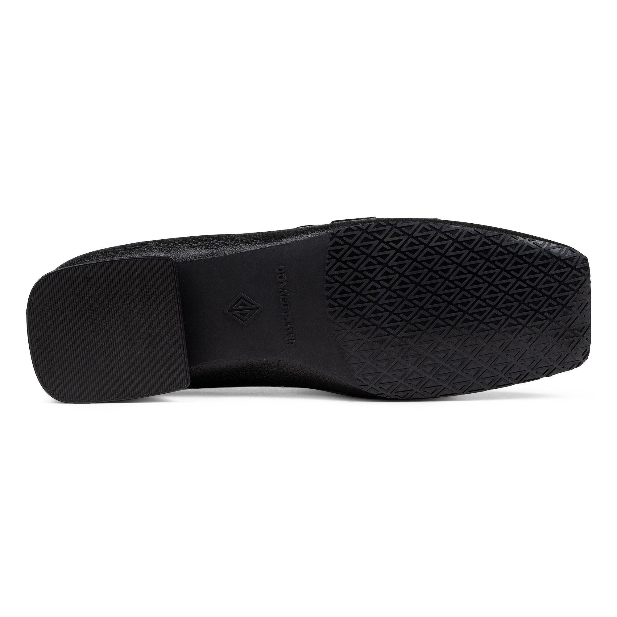 SAELI Black - Donald Pliner Casual