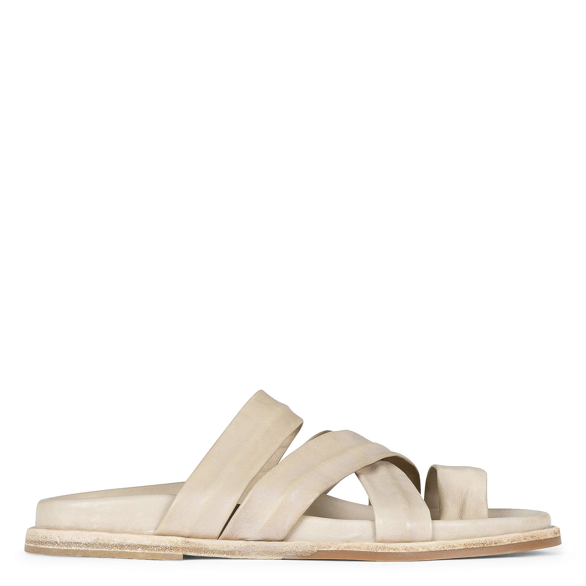 DEVANEE Ivory - Donald Pliner Casual