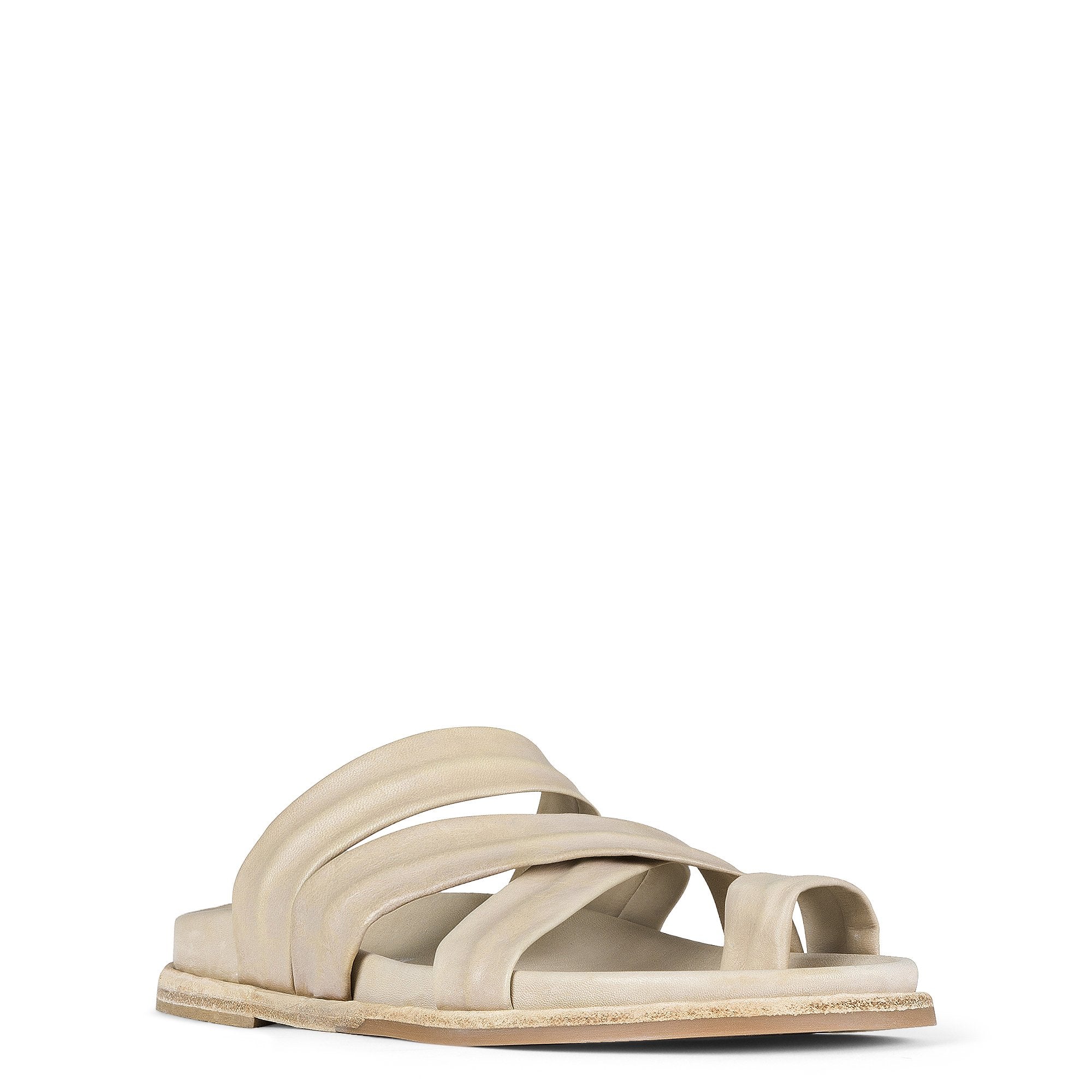 DEVANEE Ivory - Donald Pliner Casual