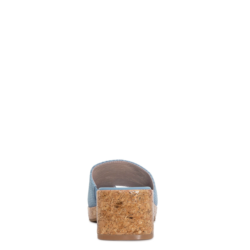 RAINEY Denim - Donald Pliner Casual