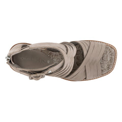 JUNNAH Taupe - Donald Pliner Casual