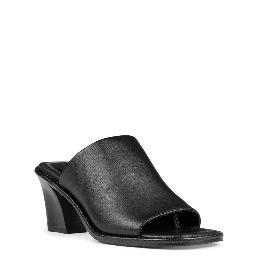 JAYLYN Black Leather - Donald Pliner Casual