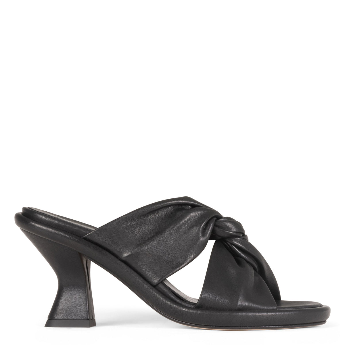 ANGELYCA Black - Donald Pliner Casual