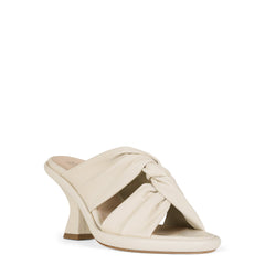 ANGELYCA Ivory - Donald Pliner Casual