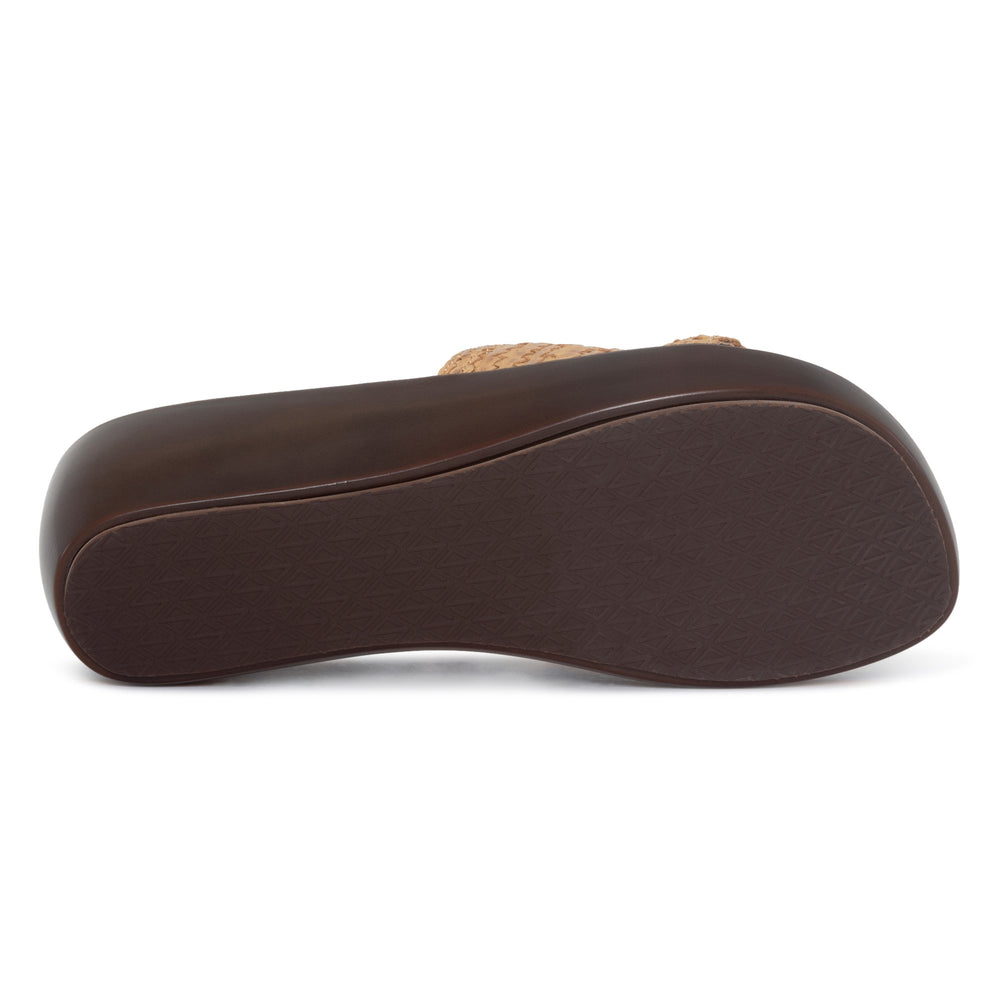 LINZEY Camel - Donald Pliner Casual