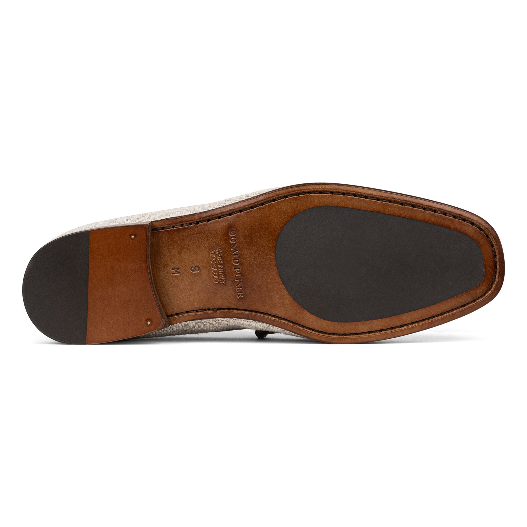 DACIO Off White Canvas - Donald Pliner Casual